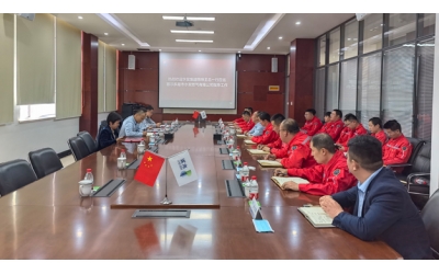 水發集團黨委委員、副總經理王東凱一行到鄂爾多斯水發燃氣公司開展基層黨建聯系點調研并講授黨課